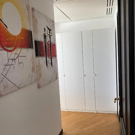 Apartment Pretty By Ghor